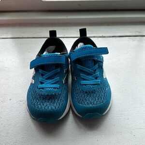 Infant blue new balance sneakers